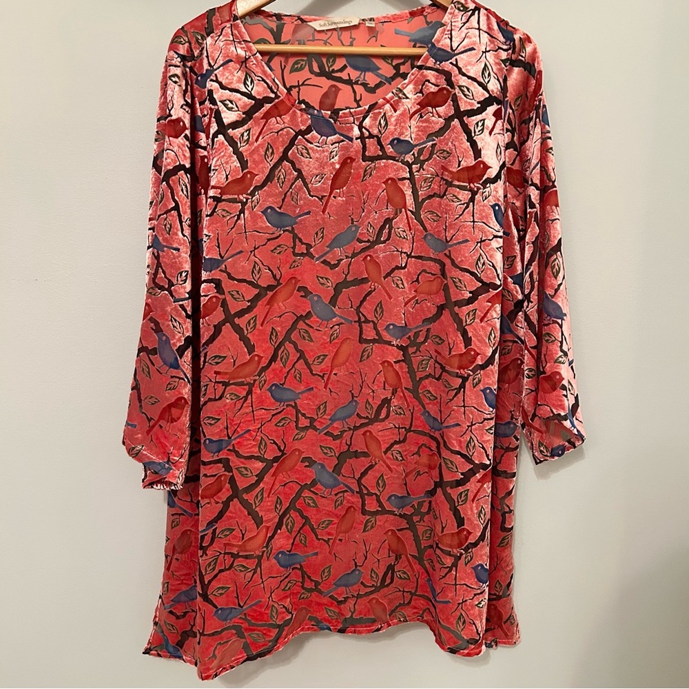 Soft Surroundings Pink and Blue Bird Print Velvet Top with camisole. New w/Tags!
